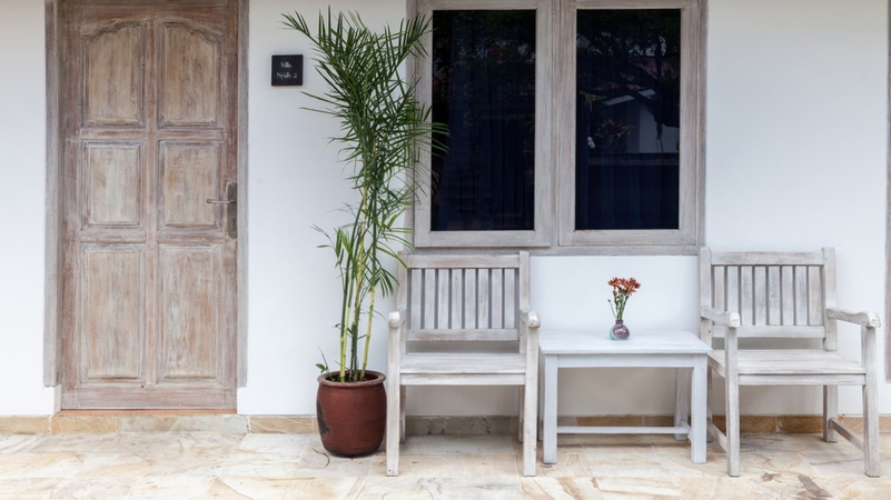 B. Saya Villa