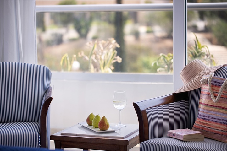 Grecian Sands Hotel