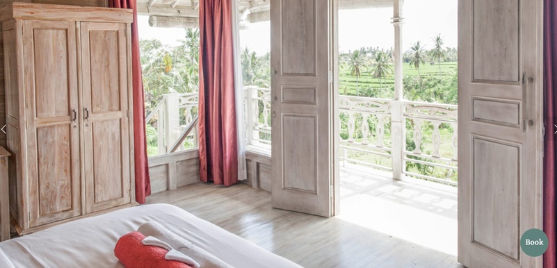 B. Saya Villa