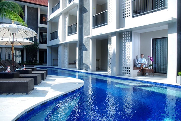 Grand Barong Resort